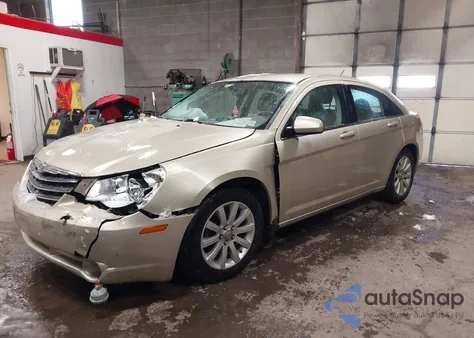 2010 Chrysler Sebring Limited из США, поврежденный, VIN 1C3CC5FB9AN205318